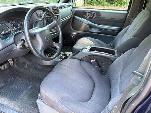 Used 2003 Chevrolet S10 Pickup LS w/ Appearance Package image 10