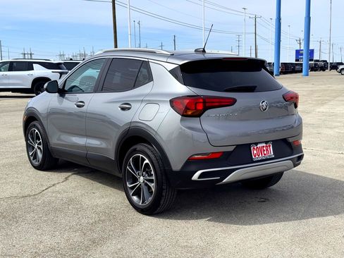 Used 2023 Buick Encore GX Select image 9