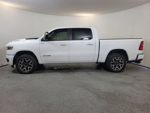 Used 2025 RAM 1500 Laramie w/ Sport Appearance Package AWD/4WD image 4