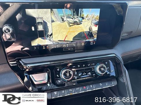 New 2026 GMC Sierra 2500 AT4 w/ AT4 Premium Plus Package AWD/4WD image 24
