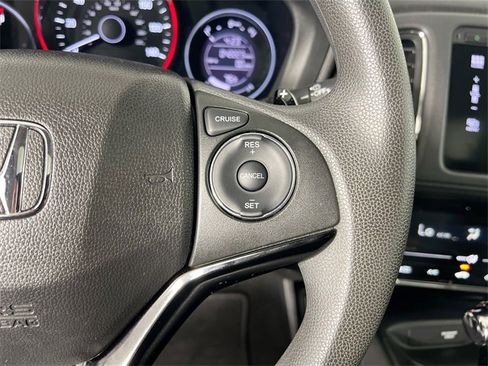 Used 2017 Honda HR-V EX image 22