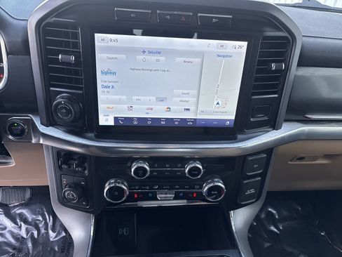 Used 2023 Ford F150 Lariat w/ Max Trailer Tow Package image 22