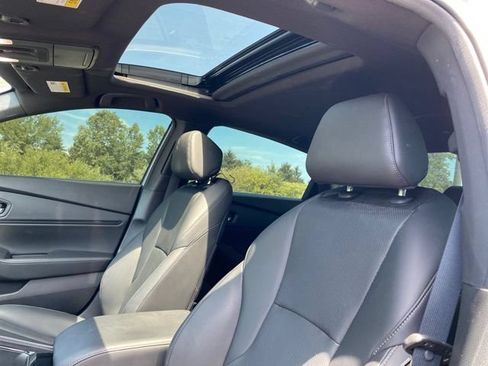 Used 2024 Honda Accord Sport image 10