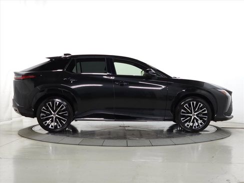 Used 2023 Lexus RZ 450e Premium w/ Technology Package image 12