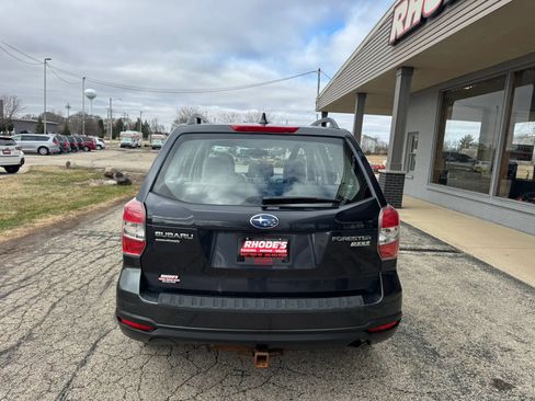 Used 2016 Subaru Forester 2.5i w/ Protection Package #1 AWD/4WD image 4