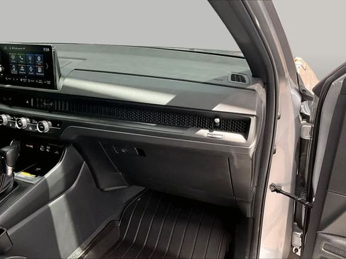 Used 2024 Honda CR-V Sport-L image 19