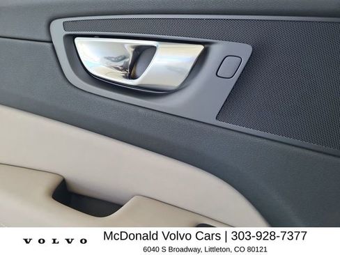 New 2026 Volvo XC60 T8 Plus w/ Protection Package Premier AWD/4WD image 15