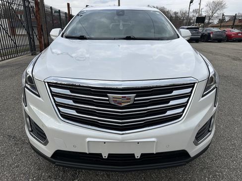 Used 2019 Cadillac XT5 Luxury AWD/4WD image 2