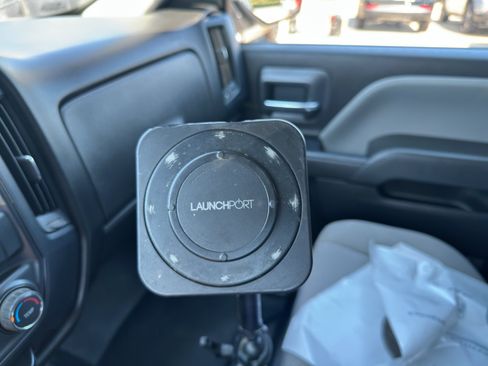Used 2018 Chevrolet Silverado 1500 W/T w/ WT Convenience Package AWD/4WD image 19