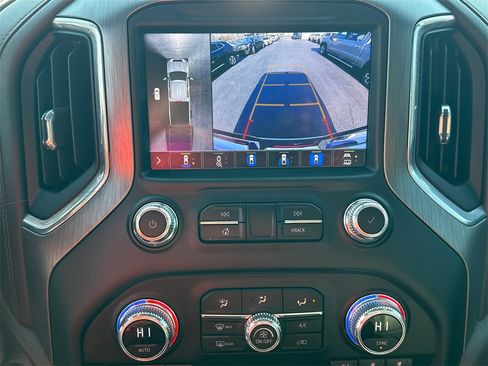 Used 2020 GMC Sierra 2500 Denali w/ Denali Ultimate Package image 31