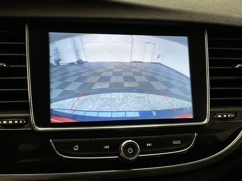 Used 2019 Buick Encore Preferred image 5