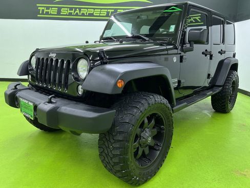 Used 2015 Jeep Wrangler Unlimited Sport w/ Quick Order Package 24S AWD/4WD image 5