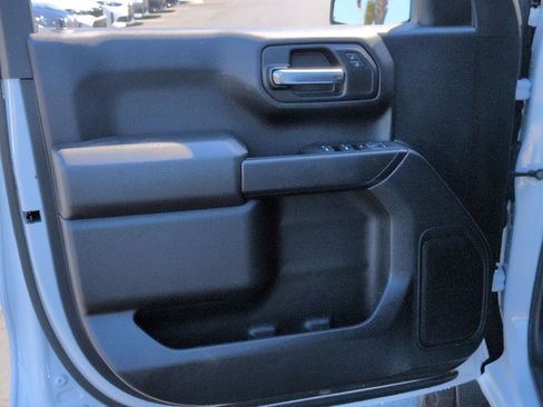 Used 2025 Chevrolet Silverado 1500 Custom RWD image 14