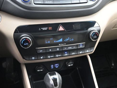Used 2017 Hyundai Tucson Limited w/ Limited Ultimate Package 03 AWD/4WD image 14