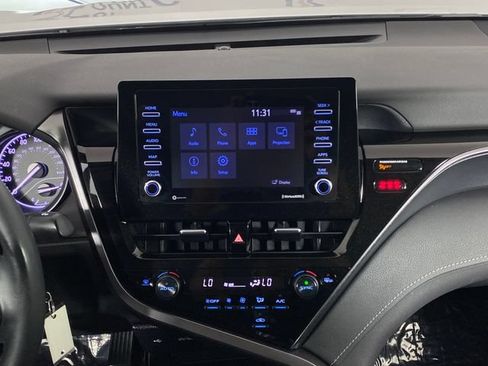 Certified 2023 Toyota Camry SE FWD image 14
