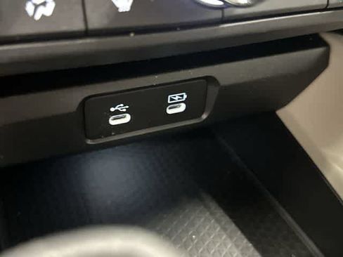 Certified 2025 Honda Accord SE image 24