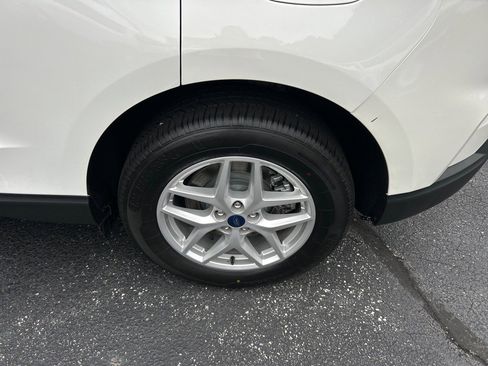 Used 2022 Ford Edge SEL w/ Convenience Package image 32