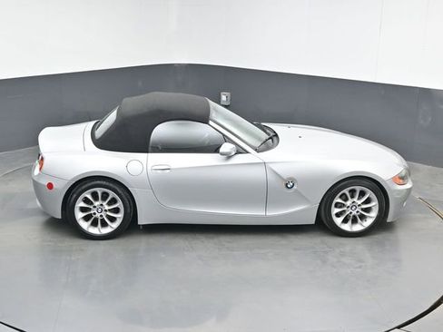 Used 2003 BMW Z4 2.5i image 32