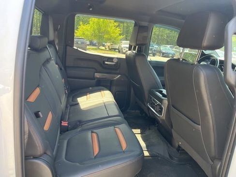 Used 2021 GMC Sierra 1500 AT4 w/ AT4 Premium Package AWD/4WD image 16