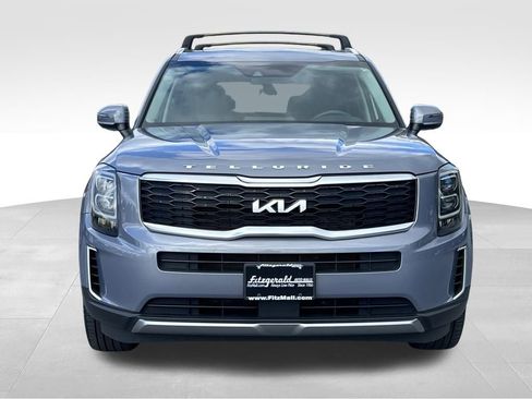 Used 2022 Kia Telluride EX w/ EX Premium Package image 5