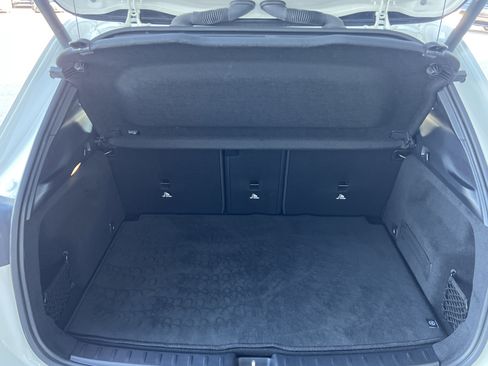 Certified 2025 Mercedes-Benz GLA 250 4MATIC image 25