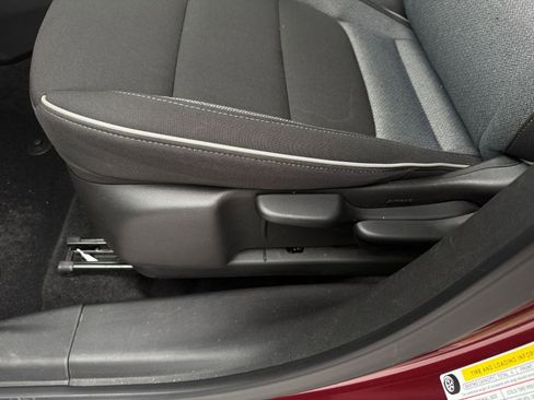 Used 2025 Chevrolet TrailBlazer LT image 23