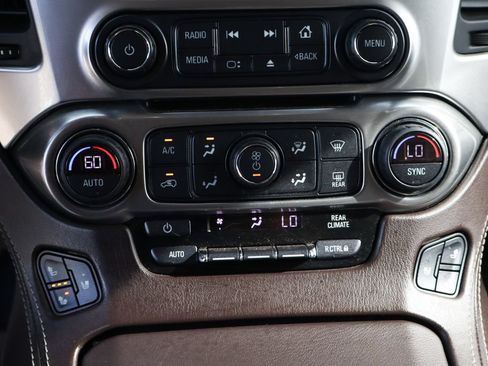 Used 2019 Chevrolet Tahoe Premier AWD/4WD image 42