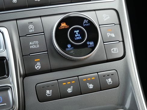 Certified 2023 Hyundai Santa Fe Calligraphy image 29