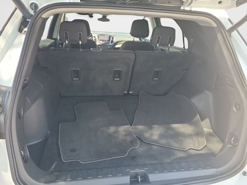 Used 2020 Chevrolet Equinox LT AWD/4WD image 24