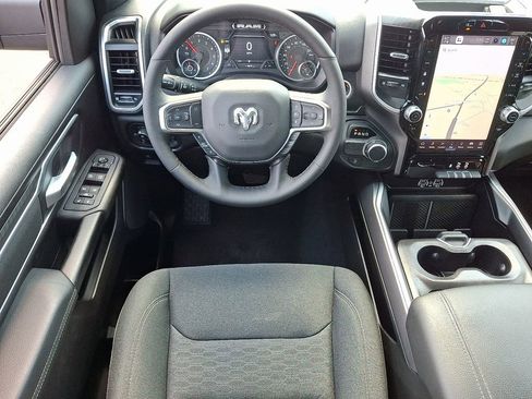 Used 2025 RAM 1500 Big Horn RWD image 12