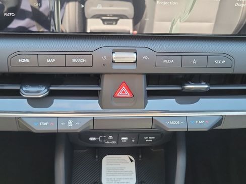 New 2026 Kia K4 EX FWD image 28