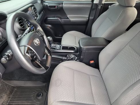 Used 2023 Toyota Tacoma SR AWD/4WD image 11
