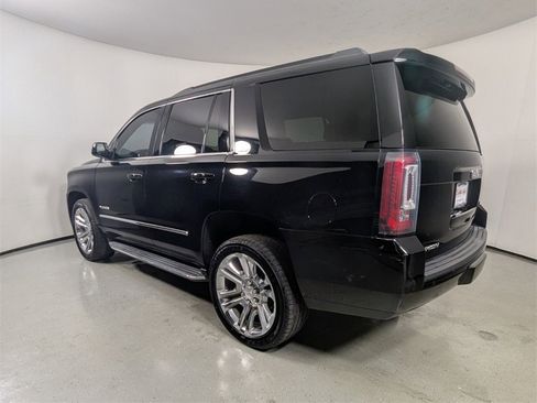Used 2020 GMC Yukon SLT w/ Premium Edition image 5