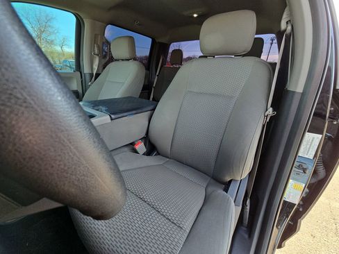 Used 2018 Ford F150 XLT image 11