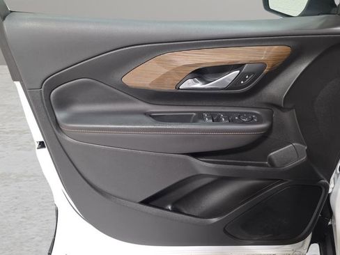 Used 2020 GMC Terrain SLE image 9