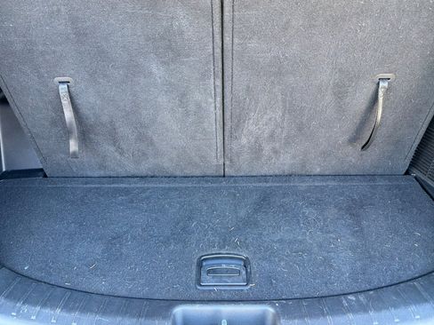 Used 2017 Hyundai Santa Fe SE image 16