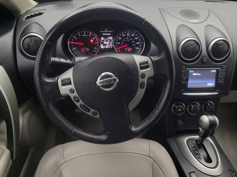 Used 2013 Nissan Rogue SL image 22