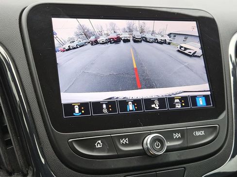 Certified 2022 Chevrolet Equinox RS w/ RS Leather Package image 13