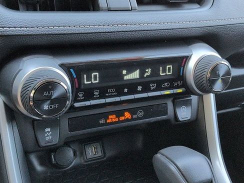 Certified 2025 Toyota RAV4 XLE AWD/4WD image 14