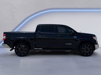 Used 2015 Toyota Tundra SR5 w/ SR5 Upgrade Package RWD video 2