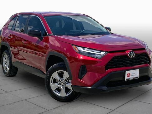 Certified 2025 Toyota RAV4 LE FWD image 3