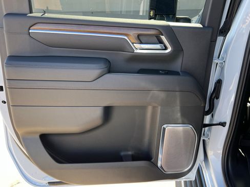 New 2026 Chevrolet Silverado 3500 High Country w/ High Country Premium Package image 19