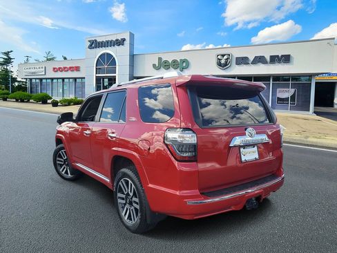 Used 2024 Toyota 4Runner Limited AWD/4WD image 3