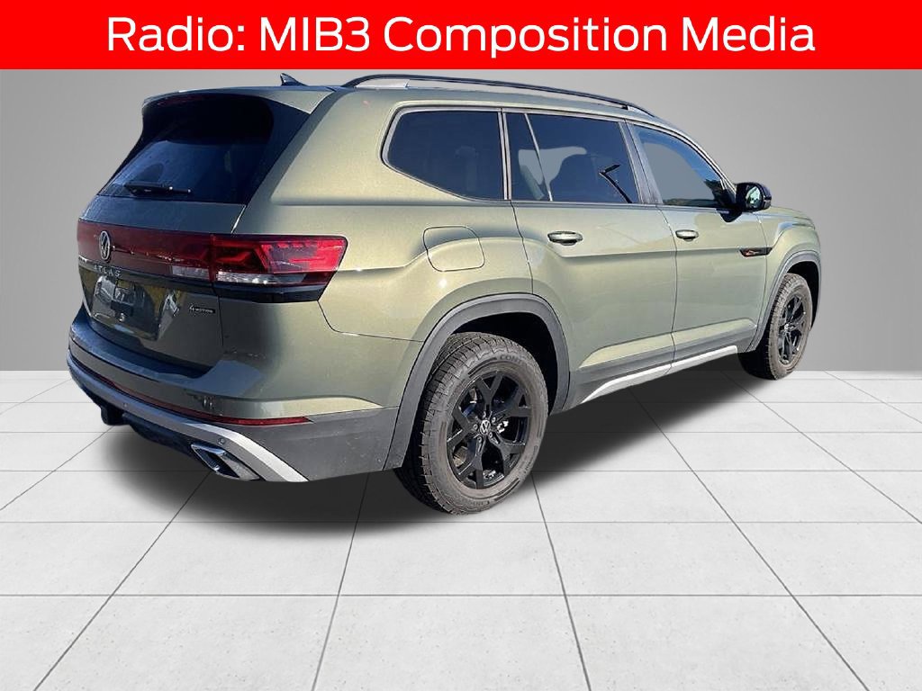 Used 2026 Volkswagen Atlas Peak Edition AWD/4WD image 5
