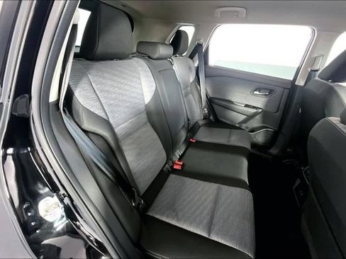 Used 2023 Nissan Rogue SV AWD/4WD image 29
