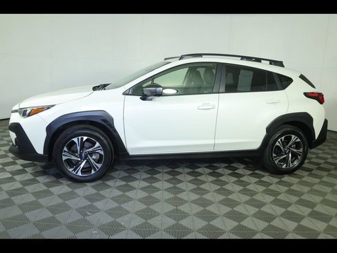 Used 2024 Subaru Crosstrek 2.0i Premium AWD/4WD image 15