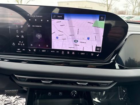 Used 2025 Audi A5 2.0T Prestige image 18