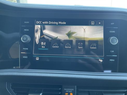 Used 2024 Volkswagen Jetta GLI 40th Anniversary Edition image 48