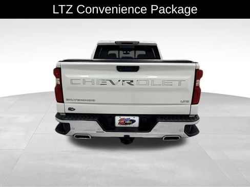 Certified 2021 Chevrolet Silverado 1500 LTZ w/ Z71 Off-Road Package image 5