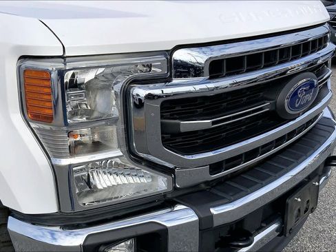 Used 2020 Ford F350 Lariat w/ Lariat Ultimate Package image 28